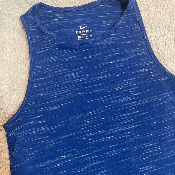 DRI-FIT TANK - Picture 2 of 5